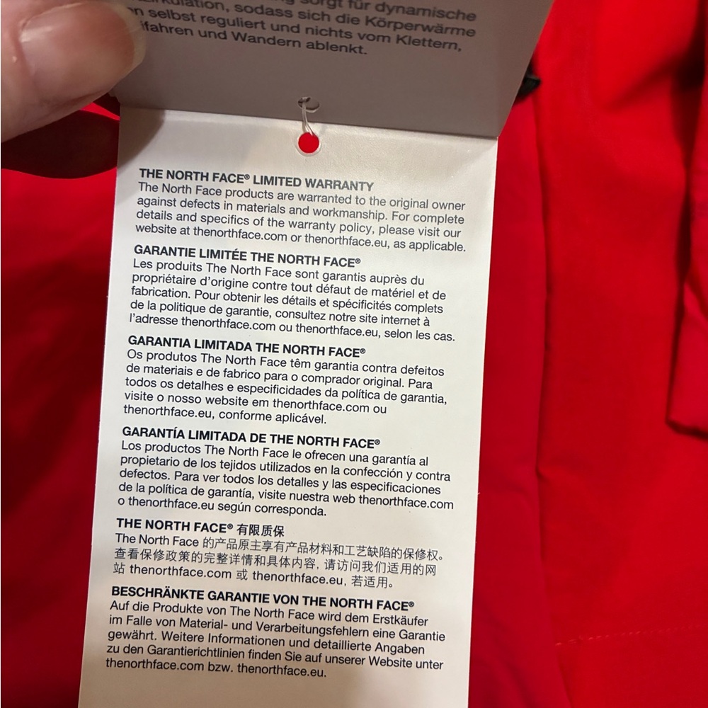 Women’s The North Face TNF Red Hybrid Jacket Size Extra Large NWT - Picture 10 of 15